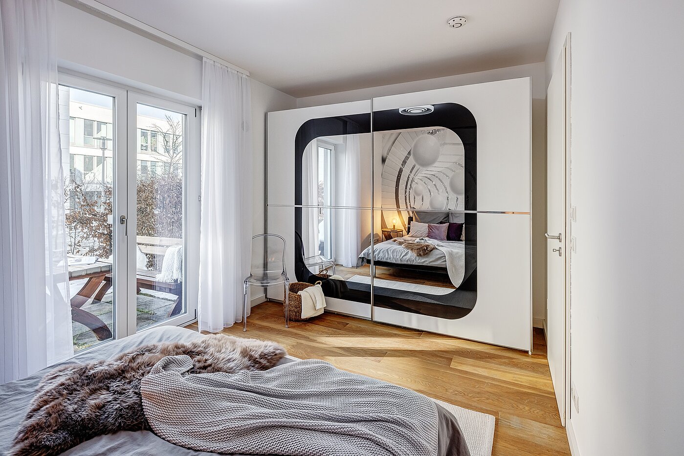 Appartement au rez-de-chaussée avec 2 pièces | München-Riem | 2201ML1 | ...großem Kleiderschrank und...
