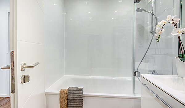Appartement avec 2 pièces | München-Schwabing | 70434 | ...mit Badewanne