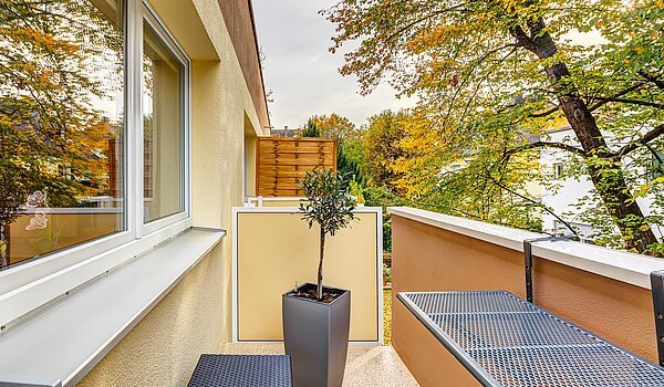 Apartment avec 1 pièce | 70478 | Sonniger Balkon