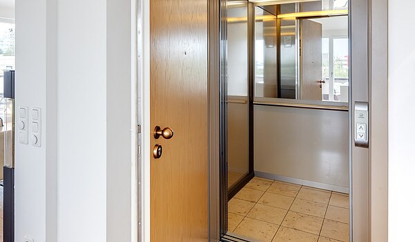 Penthouse avec 3.5 pièces | München-Oberföhring | 70237 | ...direktem Zugang zum Lift