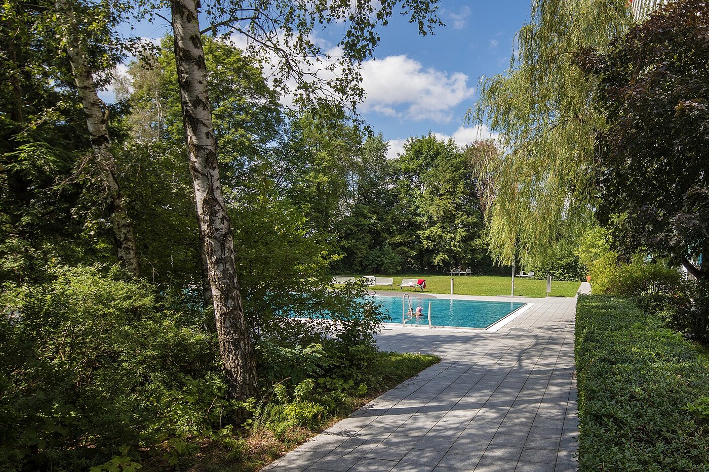 Appartement avec 1 pièce | München-Forstenried | 2111ML1 | ...vom Schwimmbad