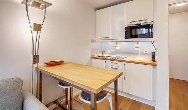 Appartement avec 1 pièce | München-Schwabing | 70475 | ...mit Theke