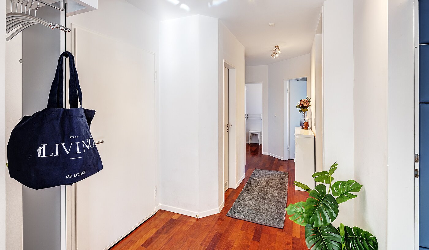 Appartement avec 3 pièces | München-Schwabing | 2202ML12 | Zentraler Flur...