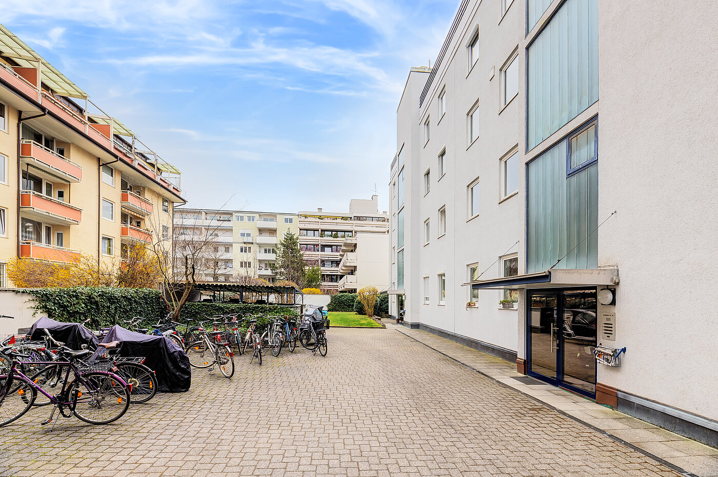 Appartement au rez-de-chaussée avec 2 pièces | München-Schwabing | 70394 | Rückgebäude