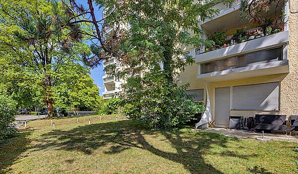 Appartement au rez-de-chaussée avec 2 pièces | München-Moosach | 70462 | Grünflächen