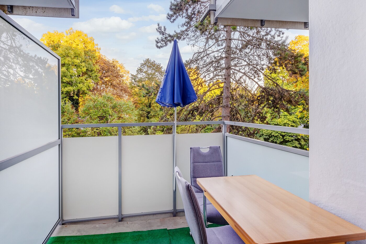 Appartement avec 1 pièce | München-Bogenhausen | 70264 | Balkon mit Blick...
