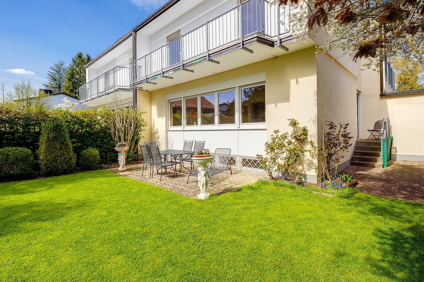 Maison jumelée avec 4 pièces | München-Solln | 70120 | Hausansicht