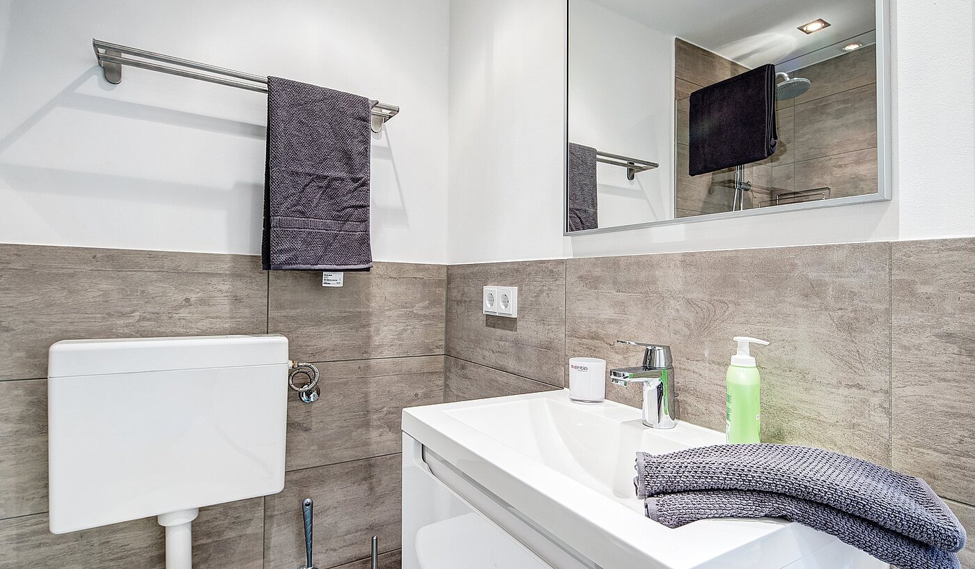 Appartement avec 1 pièce | München-Milbertshofen | 2101ML2 | Modernes Bad...