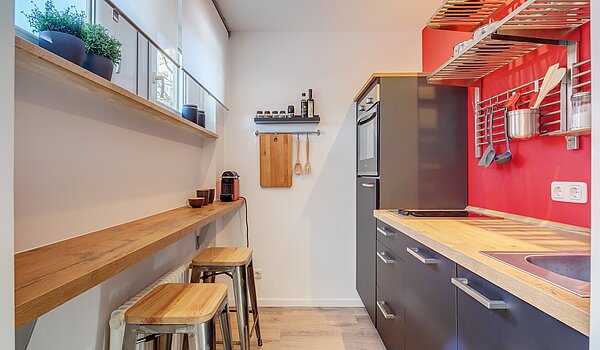 Appartement au rez-de-chaussée avec 2 pièces | München-Moosach | 70462 | Barhocker