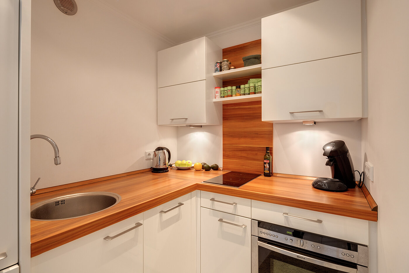 Apartment avec 1 pièce | München-Allach | 70298 | Viel Arbeitsfläche