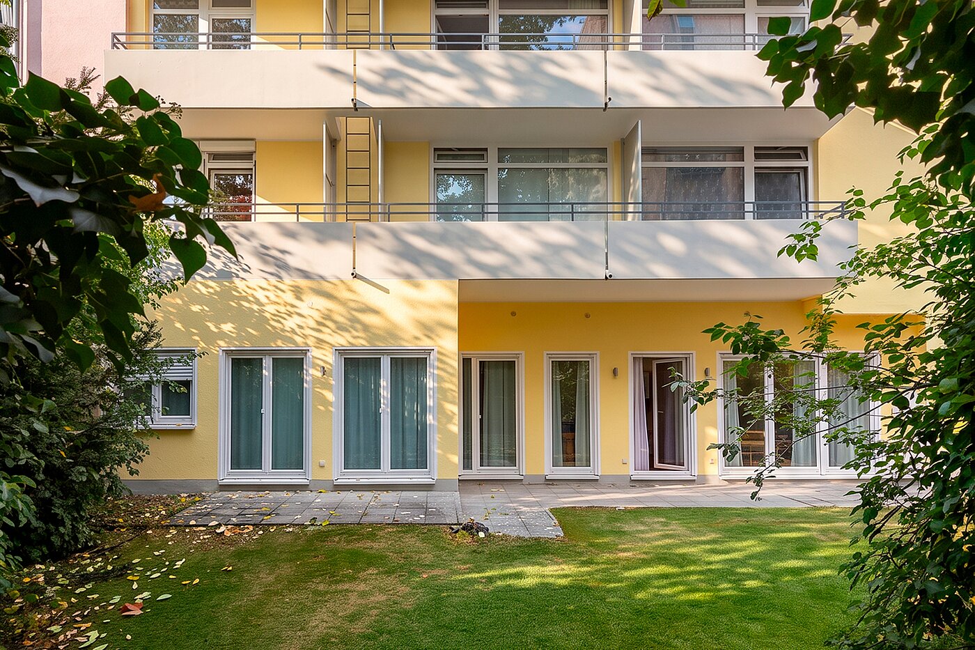 Appartement au rez-de-chaussée avec 4 pièces | München-Neuhausen | 70471
