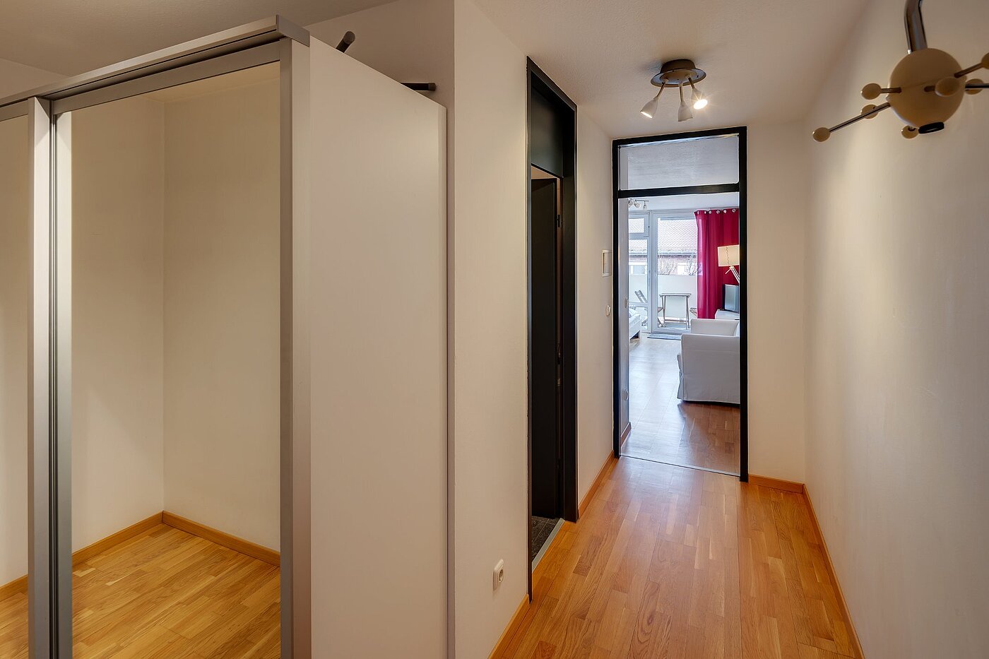 Appartement avec 1 pièce | München-Isarvorstadt | 2110ML3 | Diele mit...
