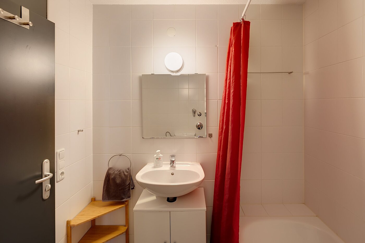 Appartement avec 1 pièce | München-Isarvorstadt | 2110ML3 | Bad mit...