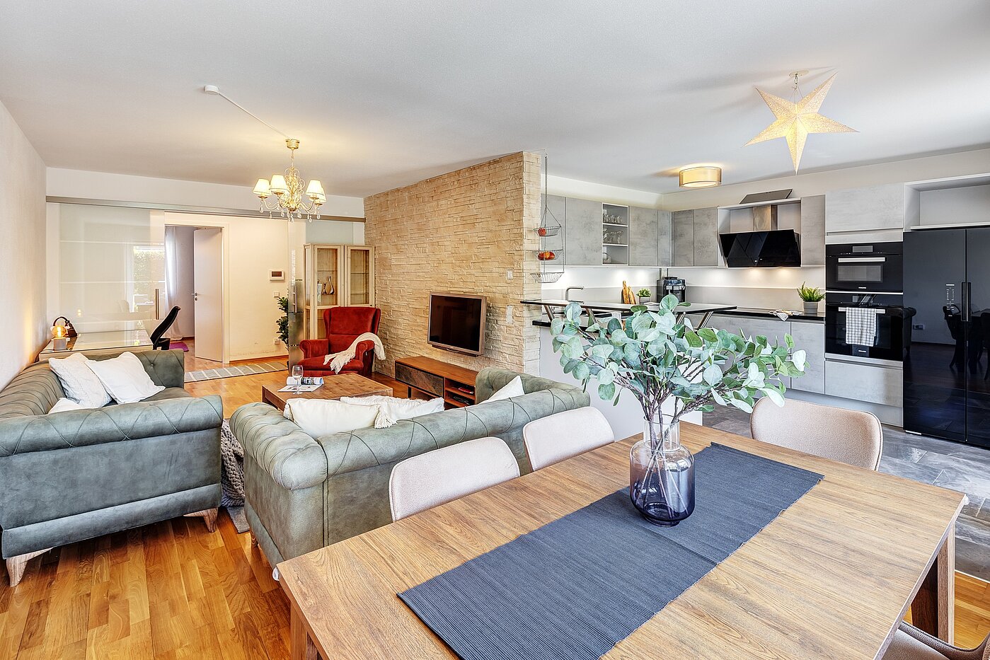 Appartement au rez-de-chaussée avec 3 pièces | Wolfratshausen | 2208ML1 | ...Essbereich und...
