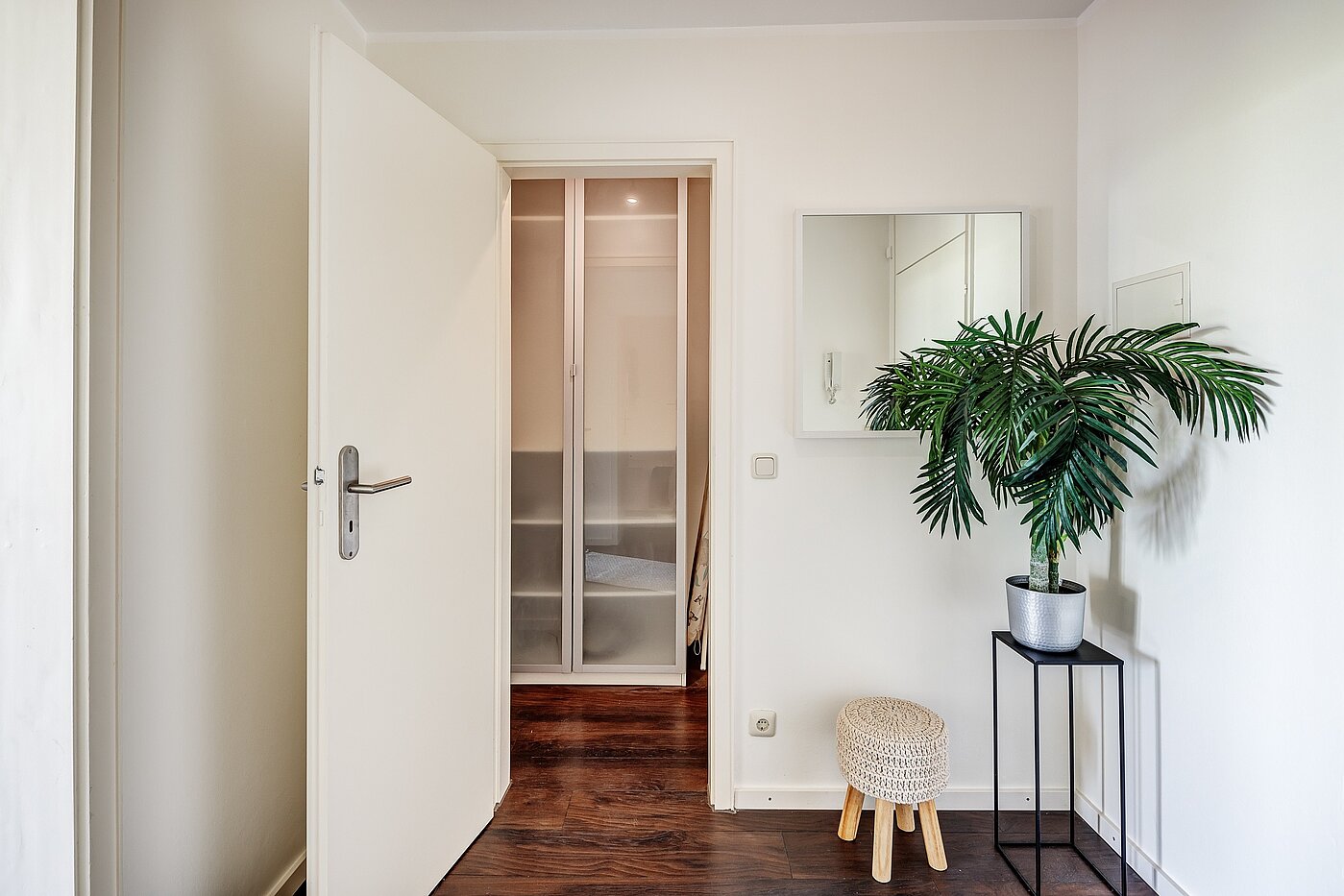 Appartement avec 2 pièces | München-Bogenhausen | 2206ML3 | Geräumige Diele