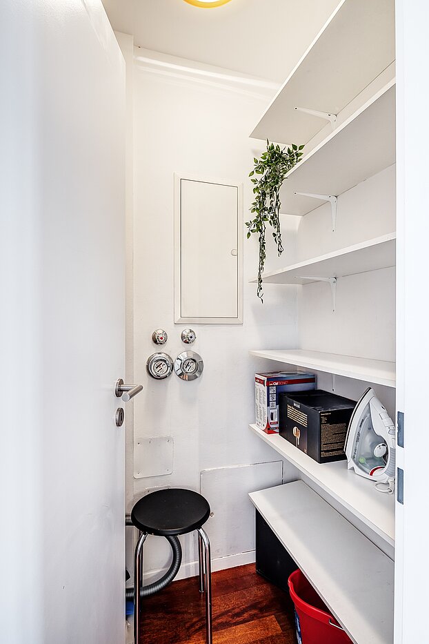 Appartement avec 3 pièces | München-Schwabing | 2202ML12 | Der Abstellraum