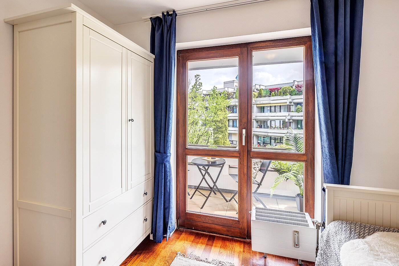Appartement avec 3 pièces | München-Schwabing | 2202ML12 | ...und Zugang zum Balkon