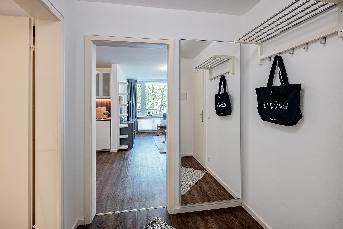 Appartement avec 2 pièces | München-Bogenhausen | 70142 | Diele mit Stauraum