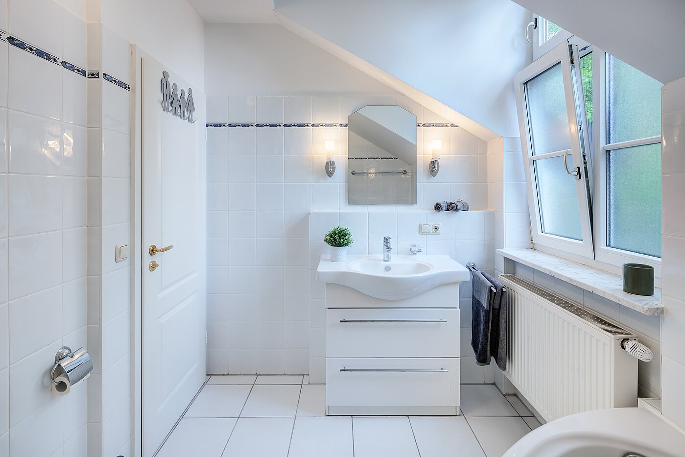 Maison jumelée avec 5 pièces | München-Trudering | 70269 | Waschtisch