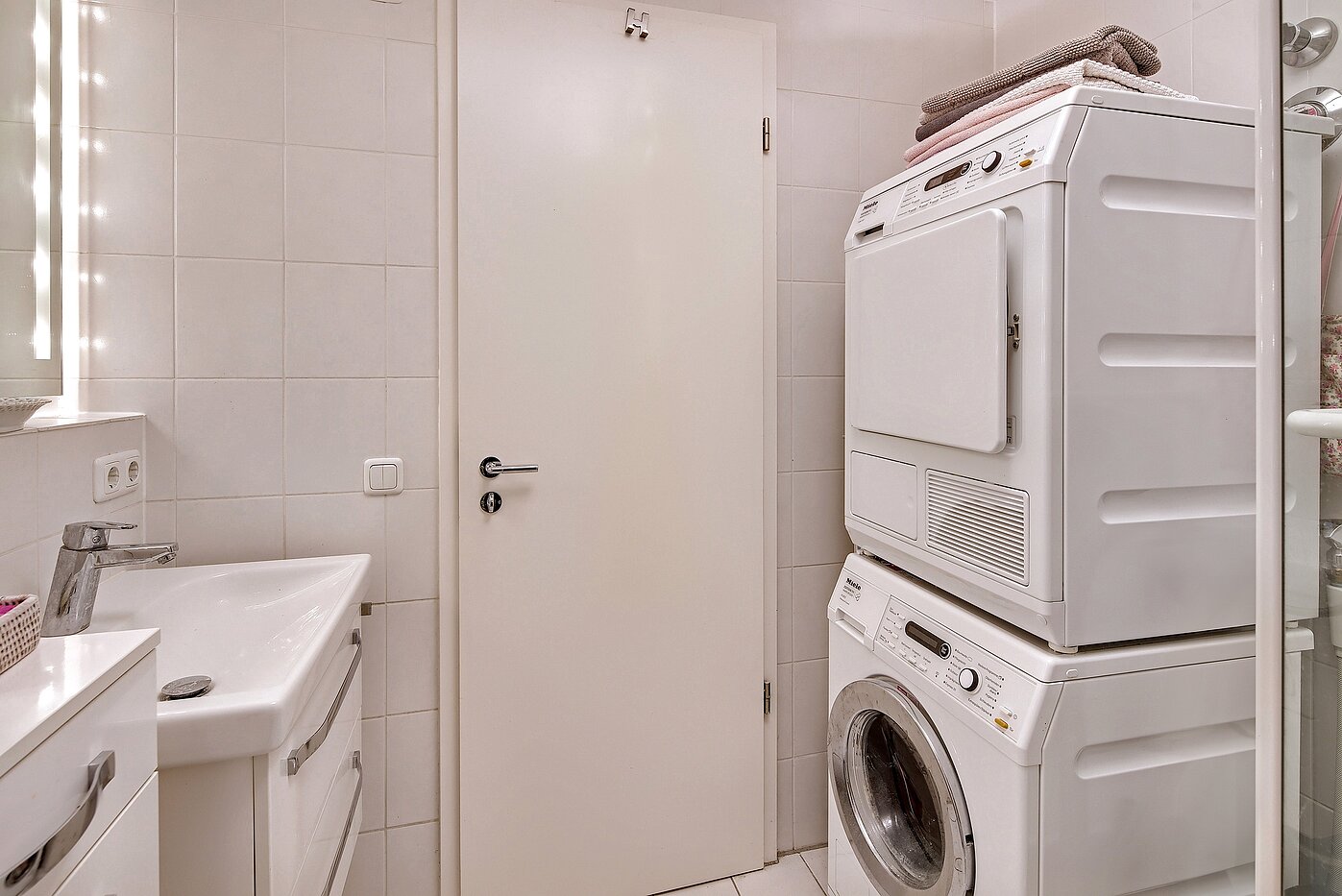 Appartement au rez-de-chaussée avec 2 pièces | München-Obermenzing | 70280 | zweites Bad