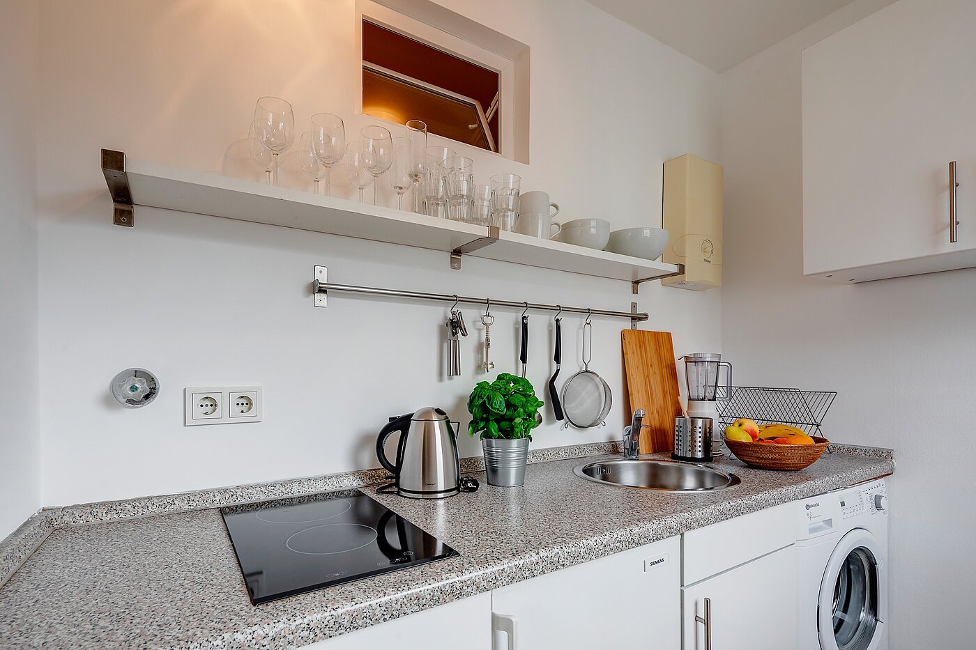 Appartement avec 2 pièces | München-Schwabing | 70130 | ...und Platz für die Waschmaschine