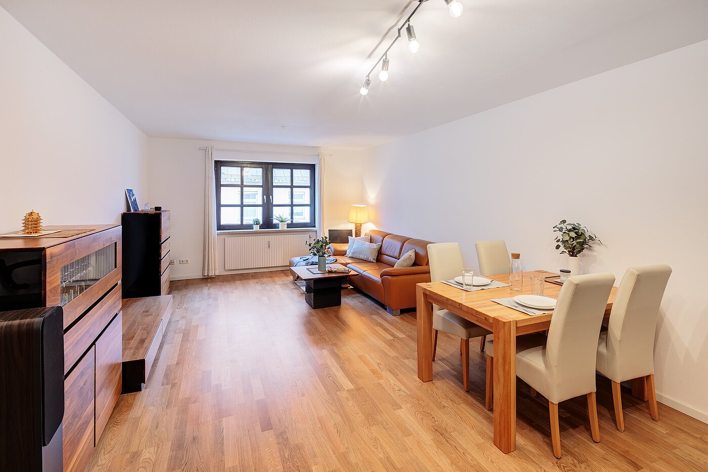 Appartement avec 2 pièces | 70206