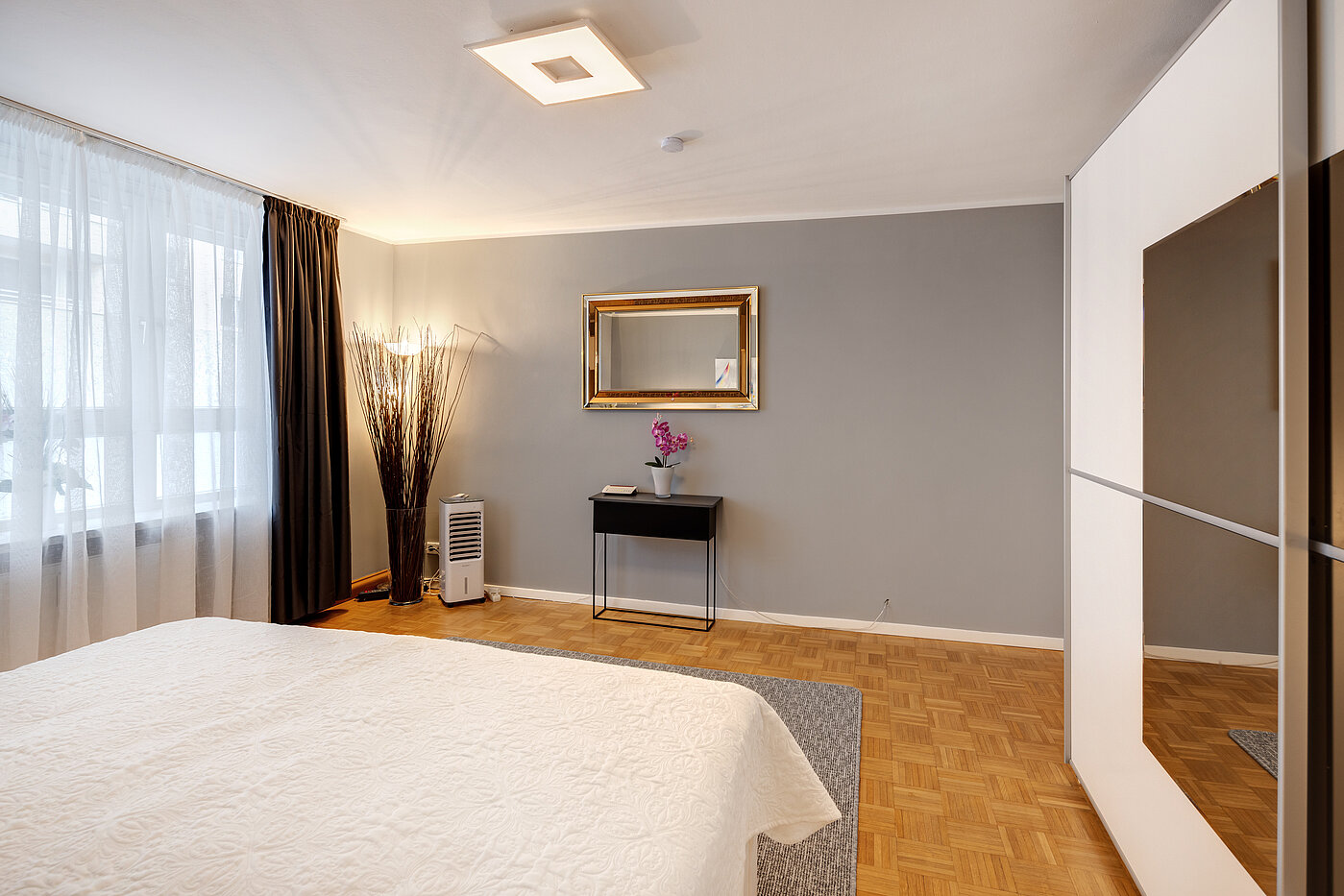 Appartement au rez-de-chaussée avec 2 pièces | 70219 | ...und zusätzlichen Stellflächen