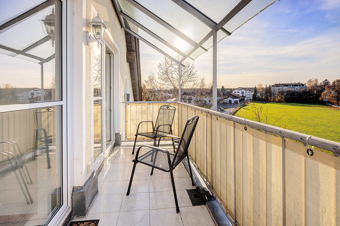 Appartement au dernier étage avec 2 pièces | 70314 | Balkon