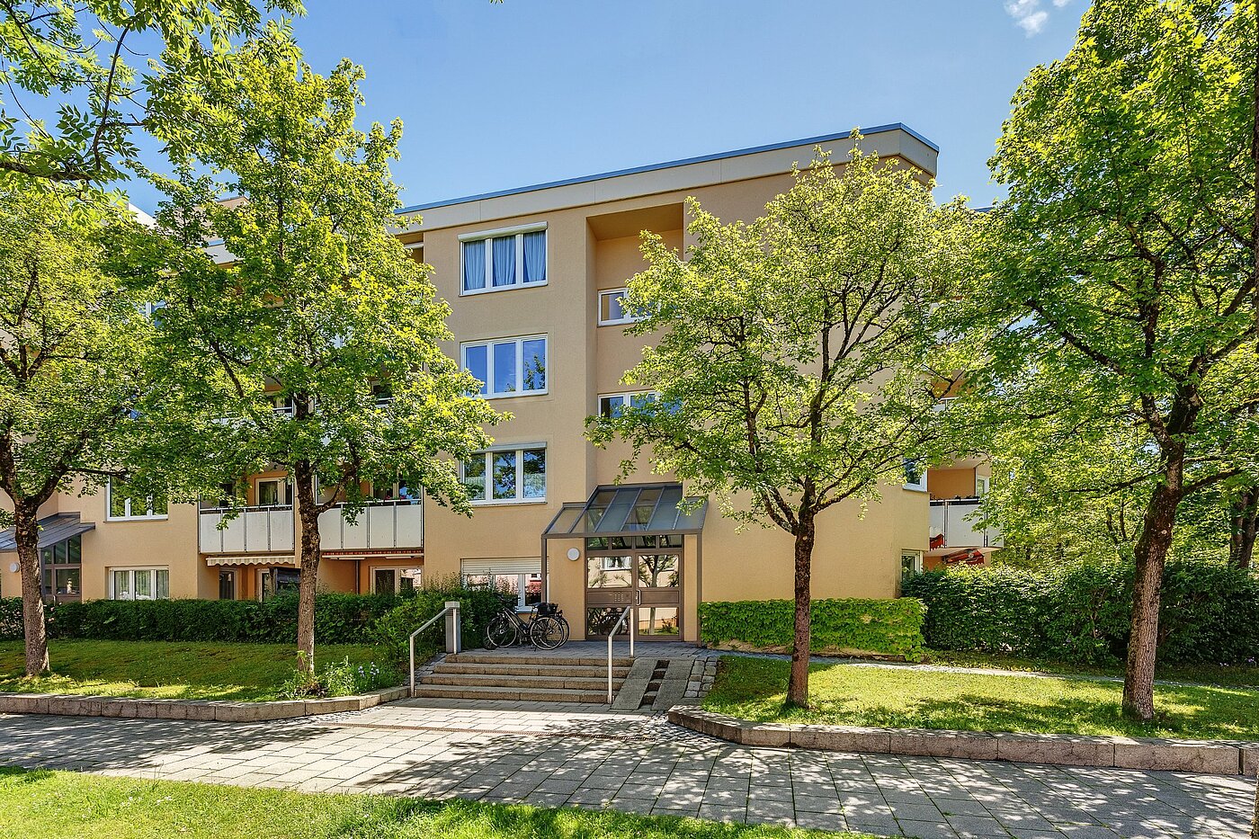 Appartement au rez-de-chaussée avec 4.5 pièces | München-Perlach | 2003ML6 | Hausansicht