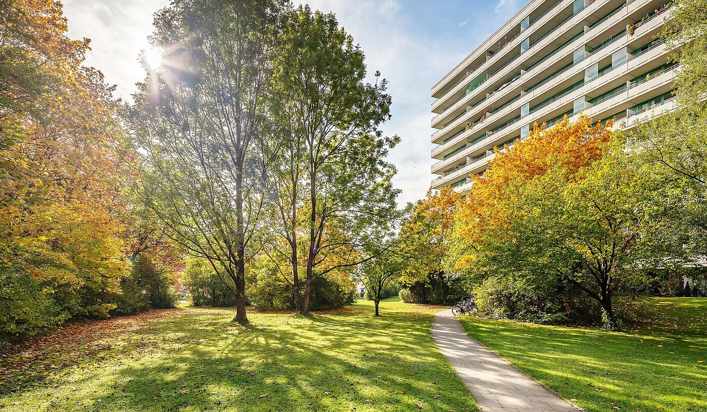 Appartement avec 2 pièces | München-Sendling-Westpark | 2010ML9 | Grüner Innenhof