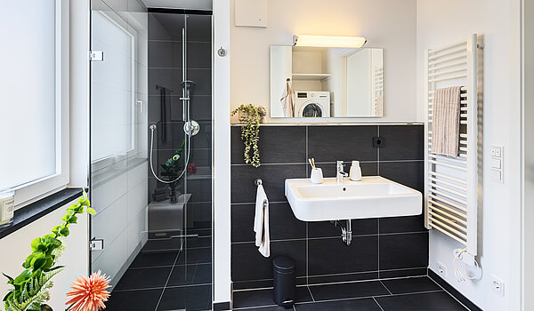 Penthouse avec 2 pièces | München-Bogenhausen | 70385 | ...Dusche