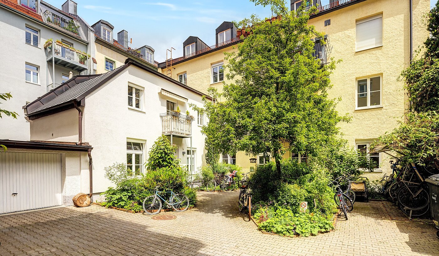 Appartement avec 1 pièce | München-Neuhausen | 70235 | Ansicht vom Innenhof aus