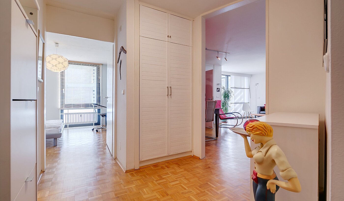 Appartement avec 2 pièces | München-Schwabing | 2004ML1 | Großer Flur