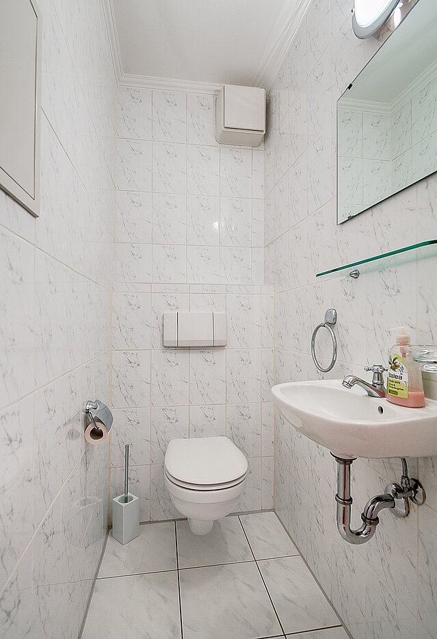 Appartement avec 2 pièces | München-Schwabing | 2102ML3 | Das separate WC