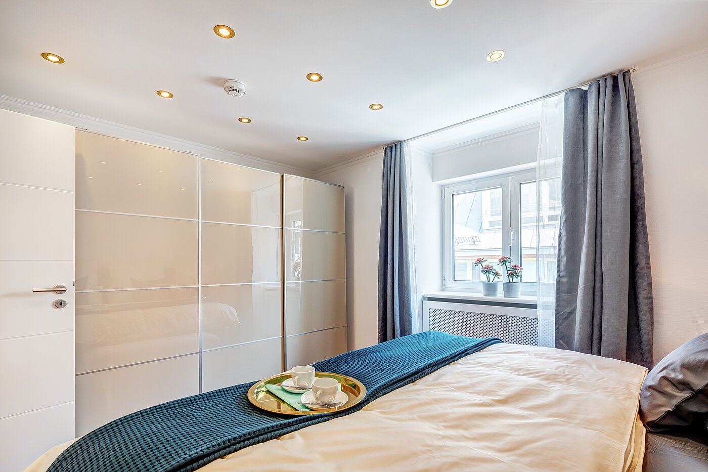 Appartement avec 2 pièces | München-Schwabing | 70434 | ...mit viel Stauraum