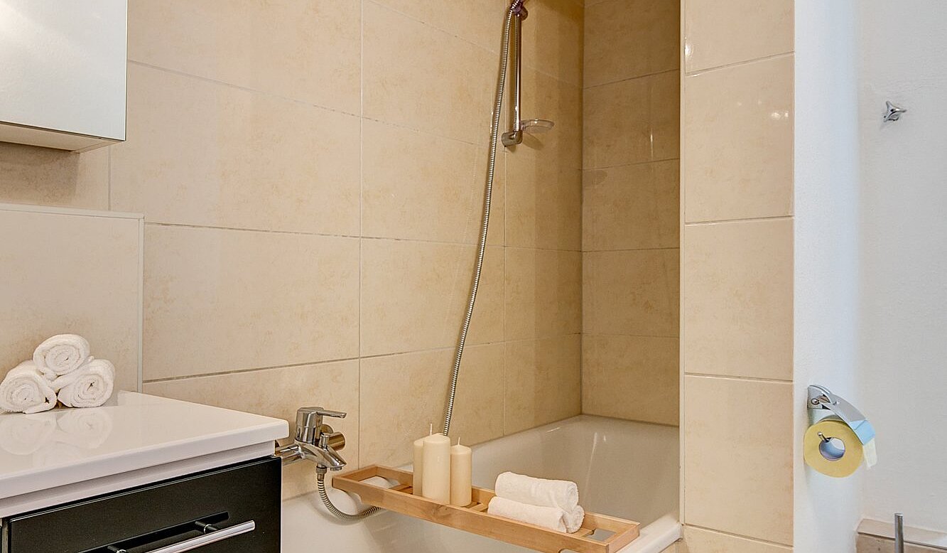 Appartement avec 4 pièces | München-Maxvorstadt | 2011ML2 | ...Badewanne