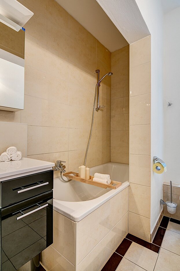 Appartement avec 4 pièces | München-Maxvorstadt | 2011ML2 | ...Badewanne