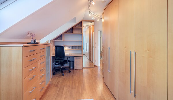 Appartement au dernier étage avec 3 pièces | 70501 | ...Arbeitszimmer