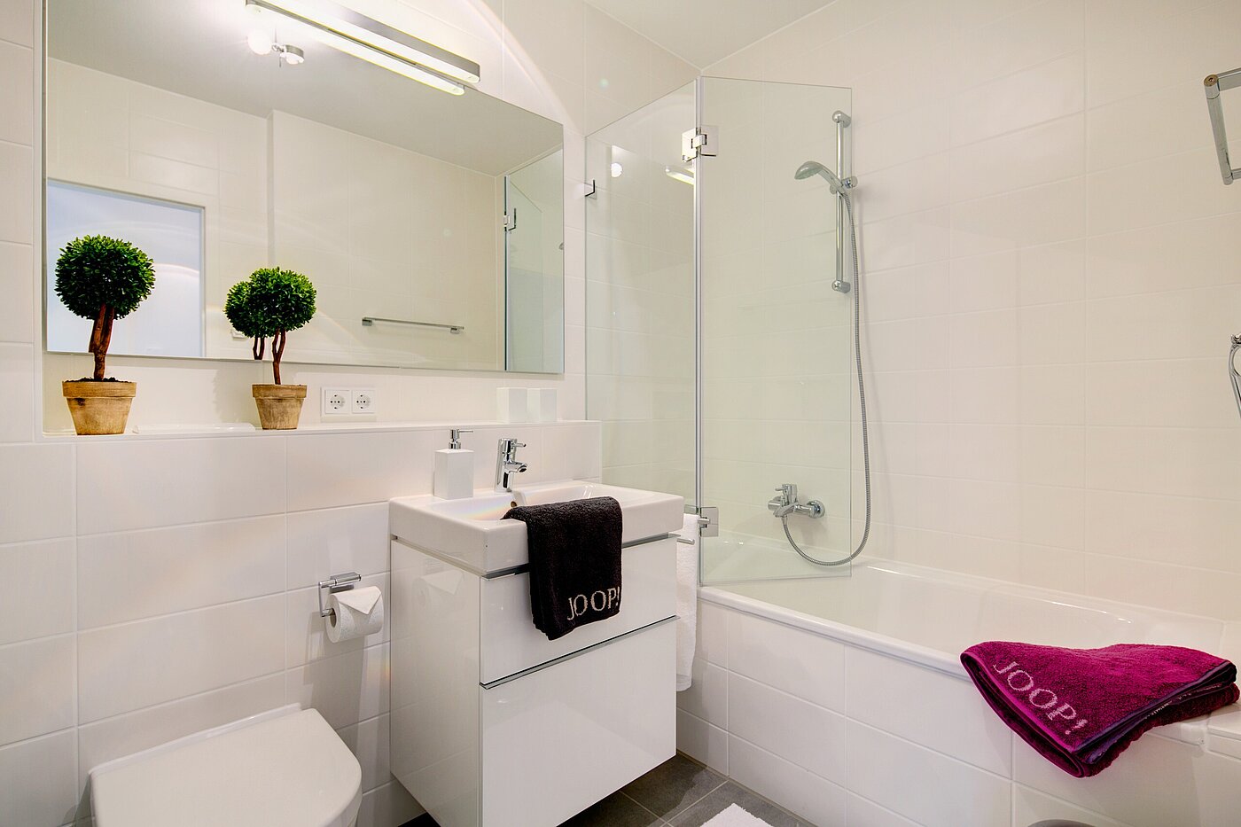 Appartement avec 2 pièces | München-Maxvorstadt | 70023 | Bad mit Badewanne...