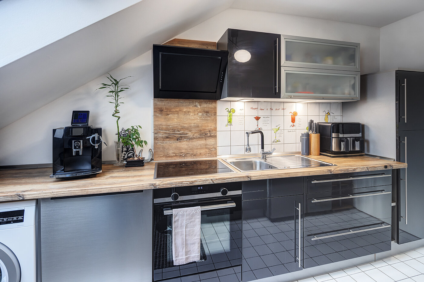 Appartement avec 2 pièces | Poing | 70373 | ...Küche mit...