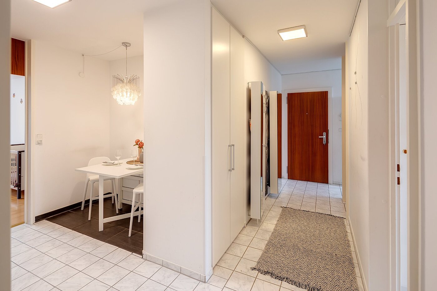 Appartement avec 3 pièces | München-Perlach | 2010ML5 | Geräumiger Flur