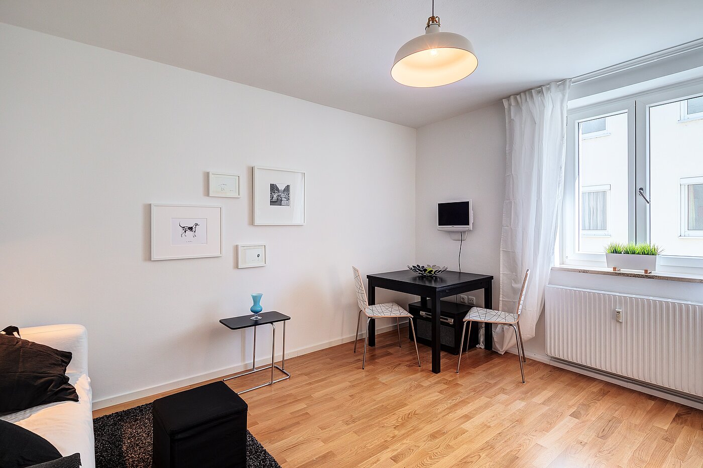 Appartement avec 2 pièces | München-Maxvorstadt | 70398 | Wohnbereich