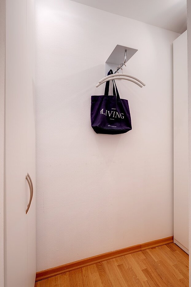 Appartement avec 2 pièces | München-Altstadt | 2106ML7 | Ankleide mit Garderobe