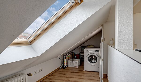 Appartement au dernier étage avec 4.5 pièces | München-Ludwigsvorstadt | 70461 | Wohnen / Essen