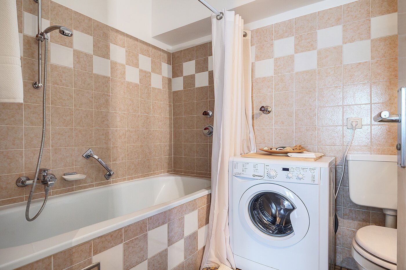 Appartement avec 2 pièces | München-Maxvorstadt | 70398 | inkl. Waschmaschinenanschluss