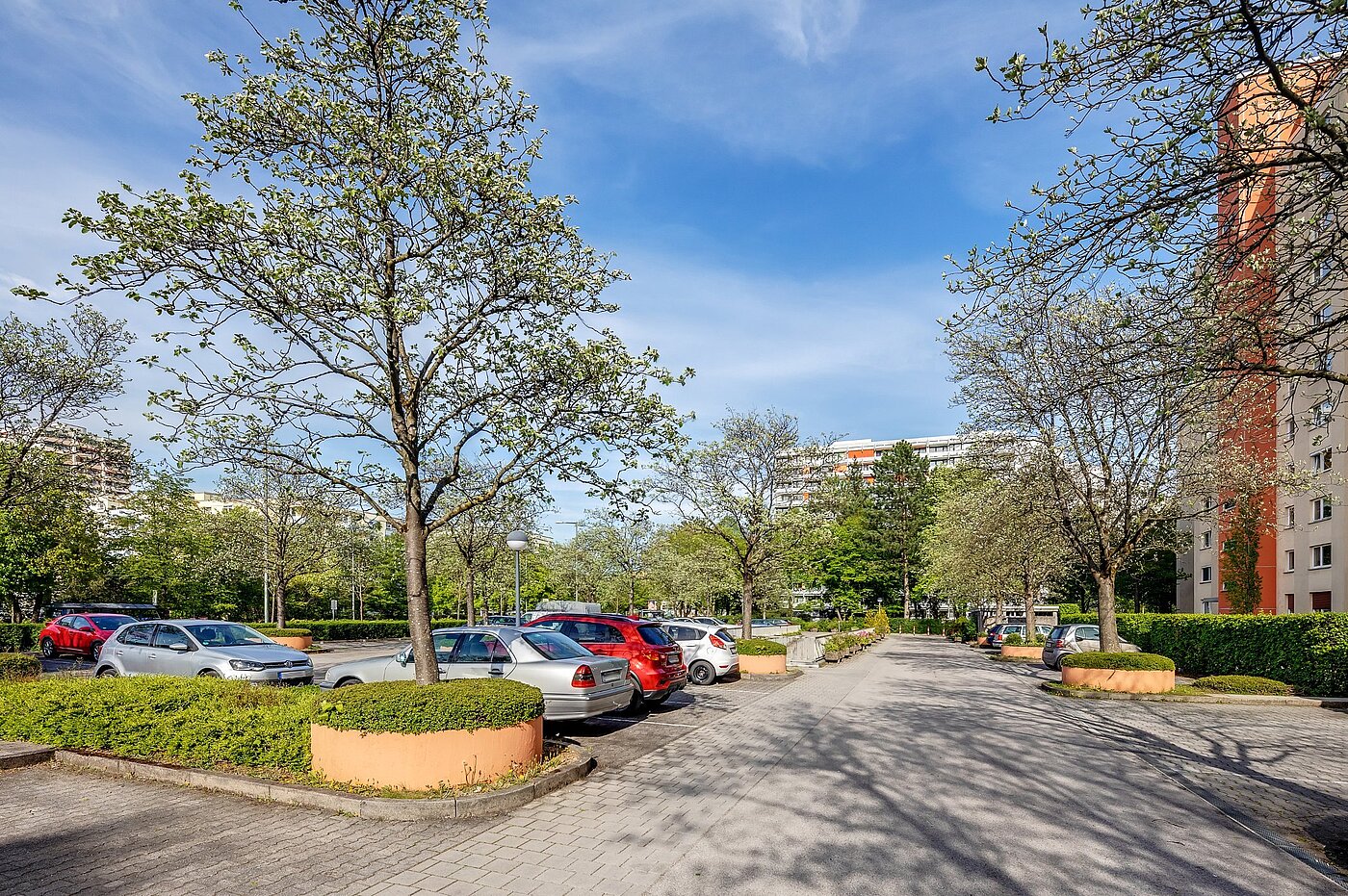 Appartement avec 2 pièces | München-Perlach | 1904ML5 | Parkplatz