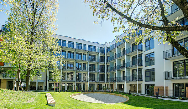 Apartment avec 1.5 pièces | München-Bogenhausen | 70378 | Innenhof