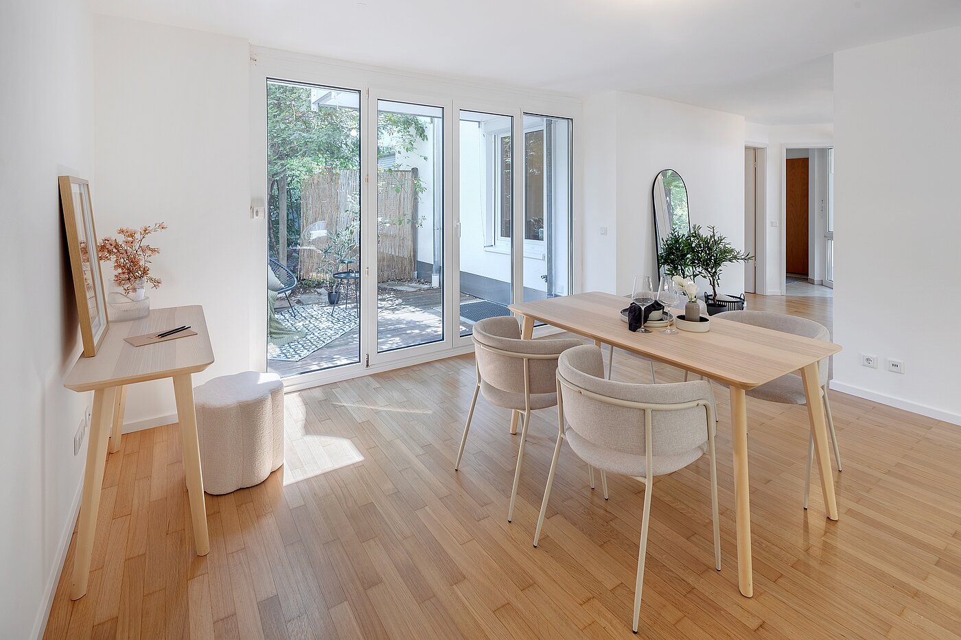 Appartement au rez-de-chaussée avec 2 pièces | München-Laim | 70464 | ...und Essbereich