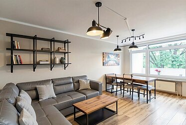 Aubing : Emménager et se sentir bien - 4 pièces, balcon à l'ouest et en excellent état - Disponible immédiatement