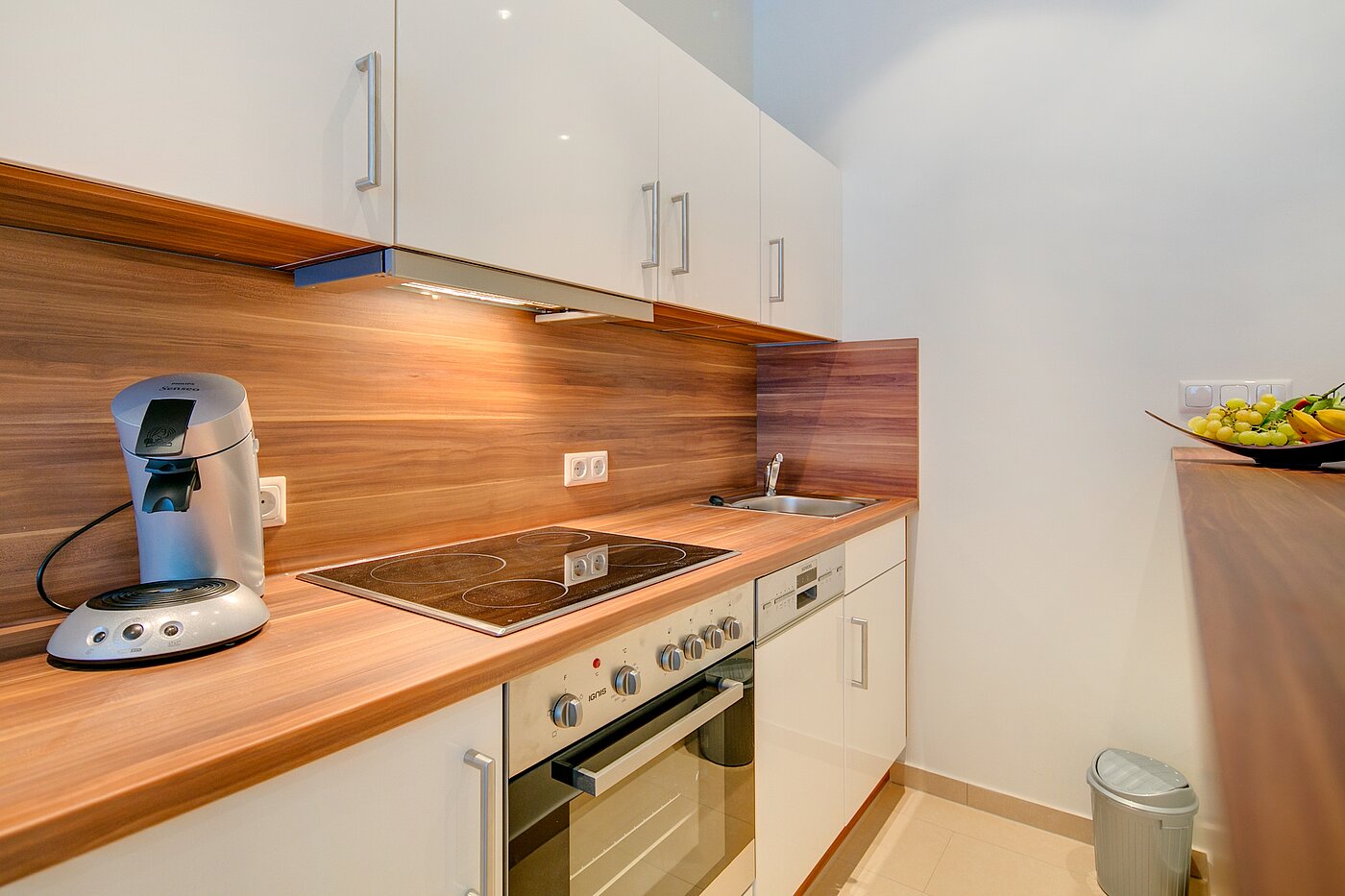 Appartement au rez-de-chaussée avec 4 pièces | München-Neuhausen | 70471 | Offene Küche...
